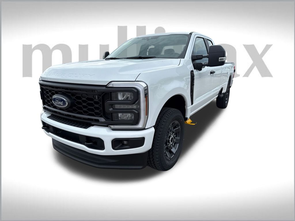 2025 Ford F-350 photo 11