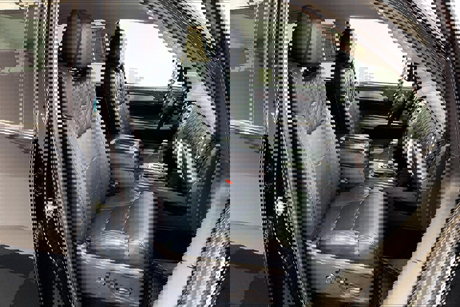2021 Toyota Tundra Platinum Grade photo 6
