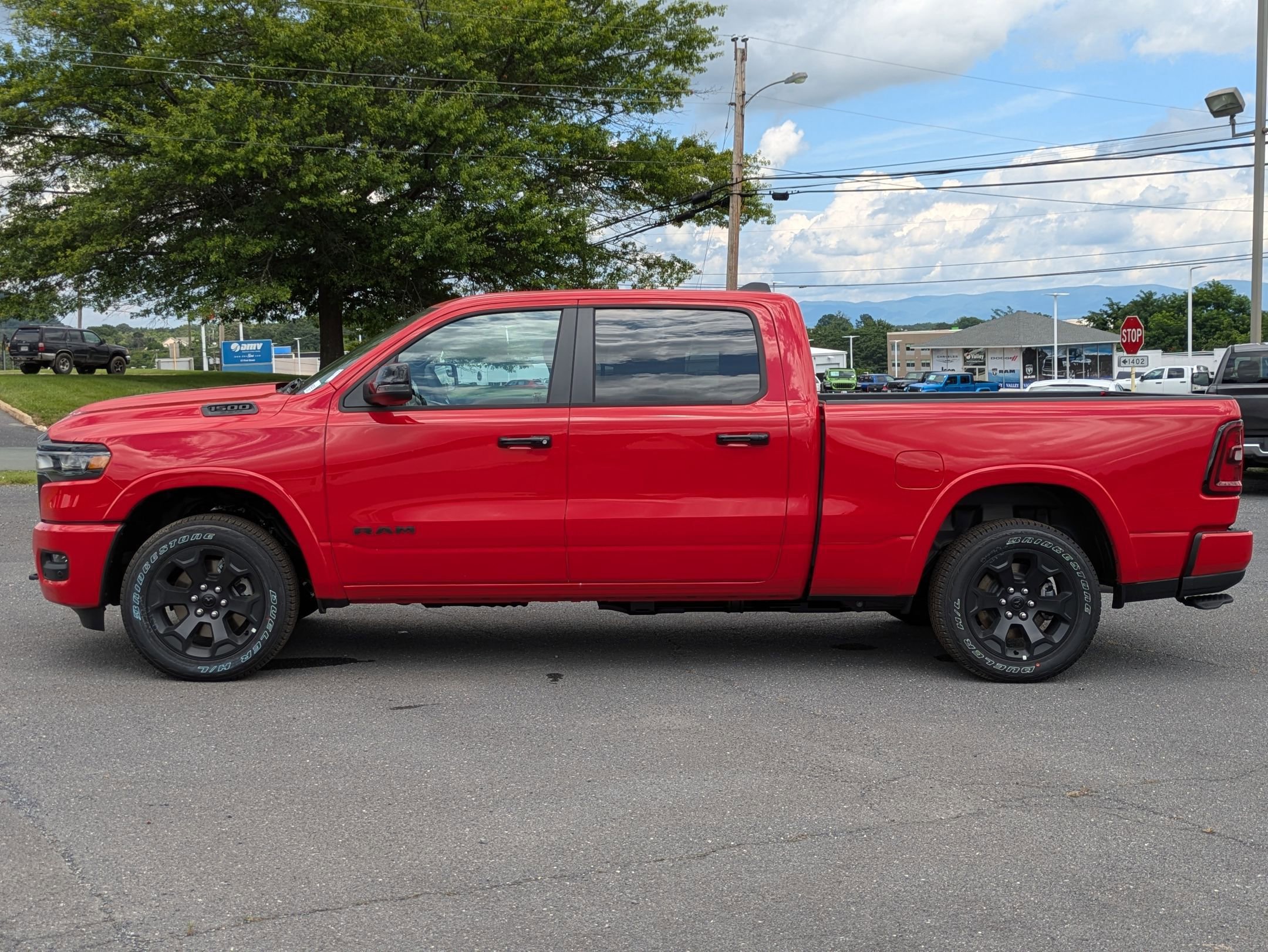 2025 Ram 1500 Big Horn photo 7