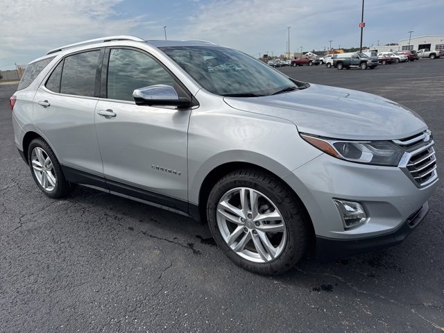 2021 Chevrolet Equinox Premier photo 3