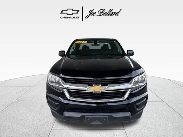 2016 Chevrolet Colorado LT photo 2
