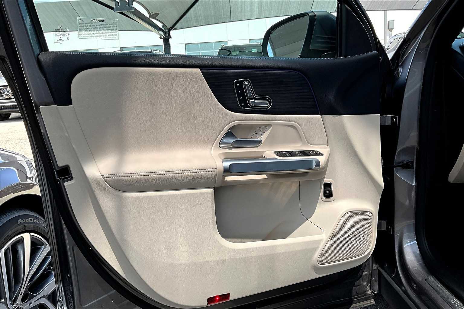 2023 Mercedes Benz EQB photo 20