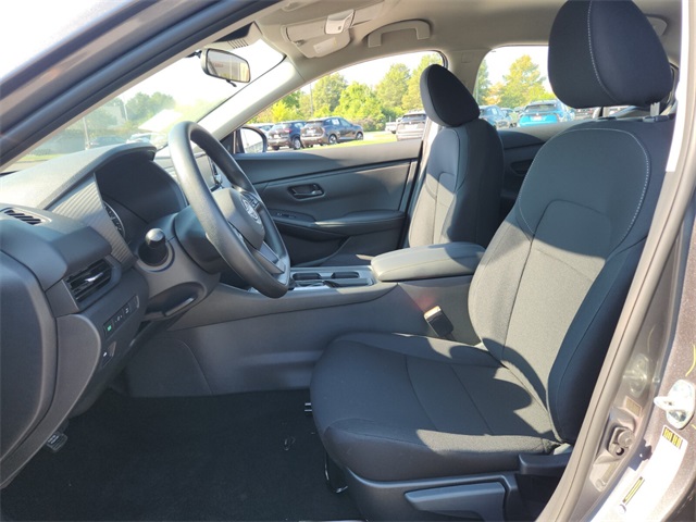 2025 Nissan Sentra S photo 6