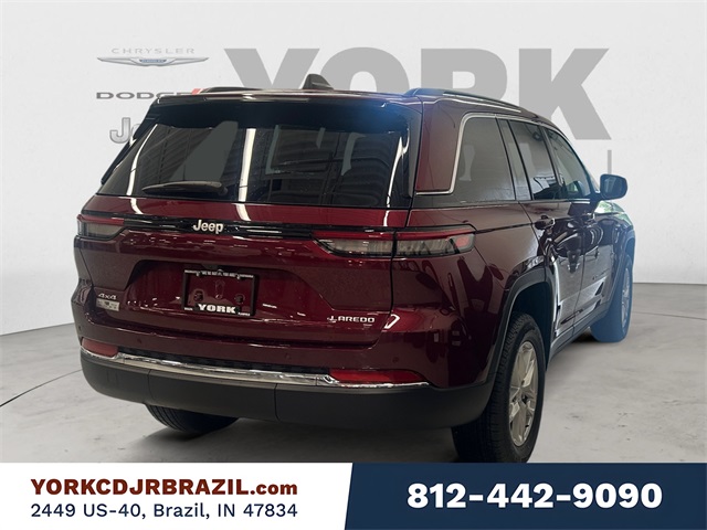 2025 Jeep Grand Cherokee Laredo X photo 4