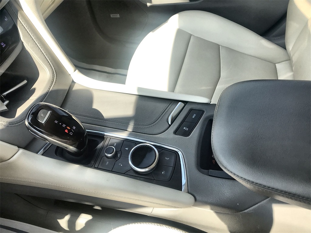 2022 Cadillac XT5 Premium Luxury photo 19