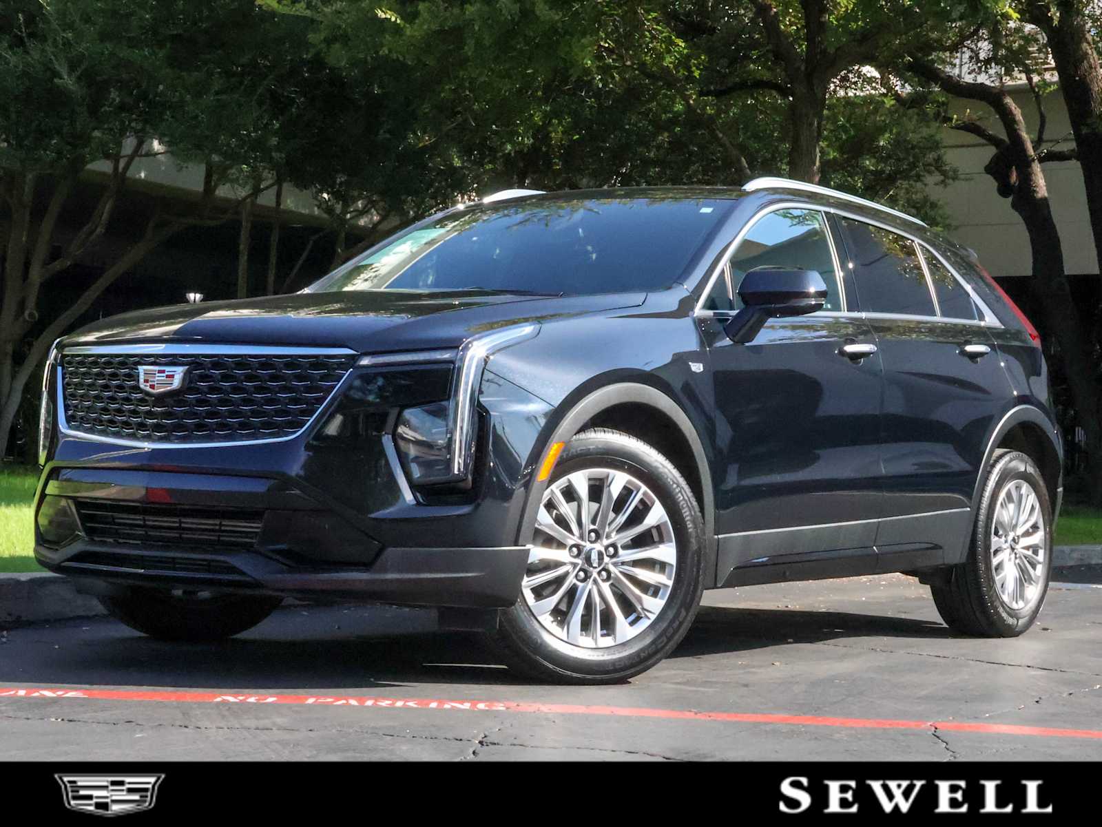 2024 Cadillac XT4 Premium Luxury's photo
