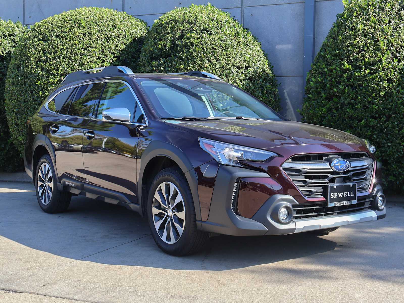 2024 Subaru Outback Touring photo 2