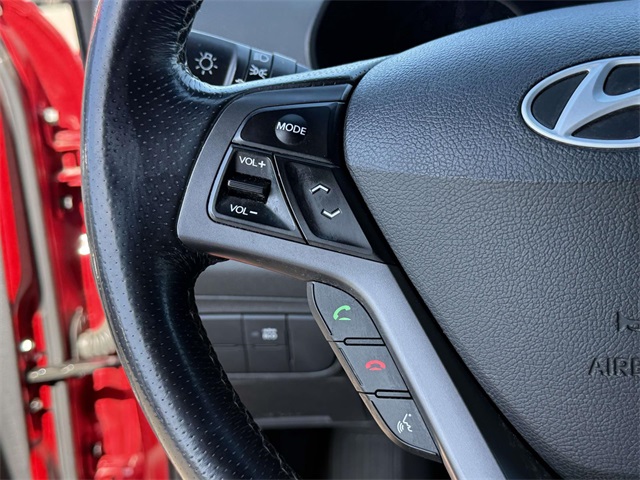 2016 Hyundai Veloster Turbo photo 22