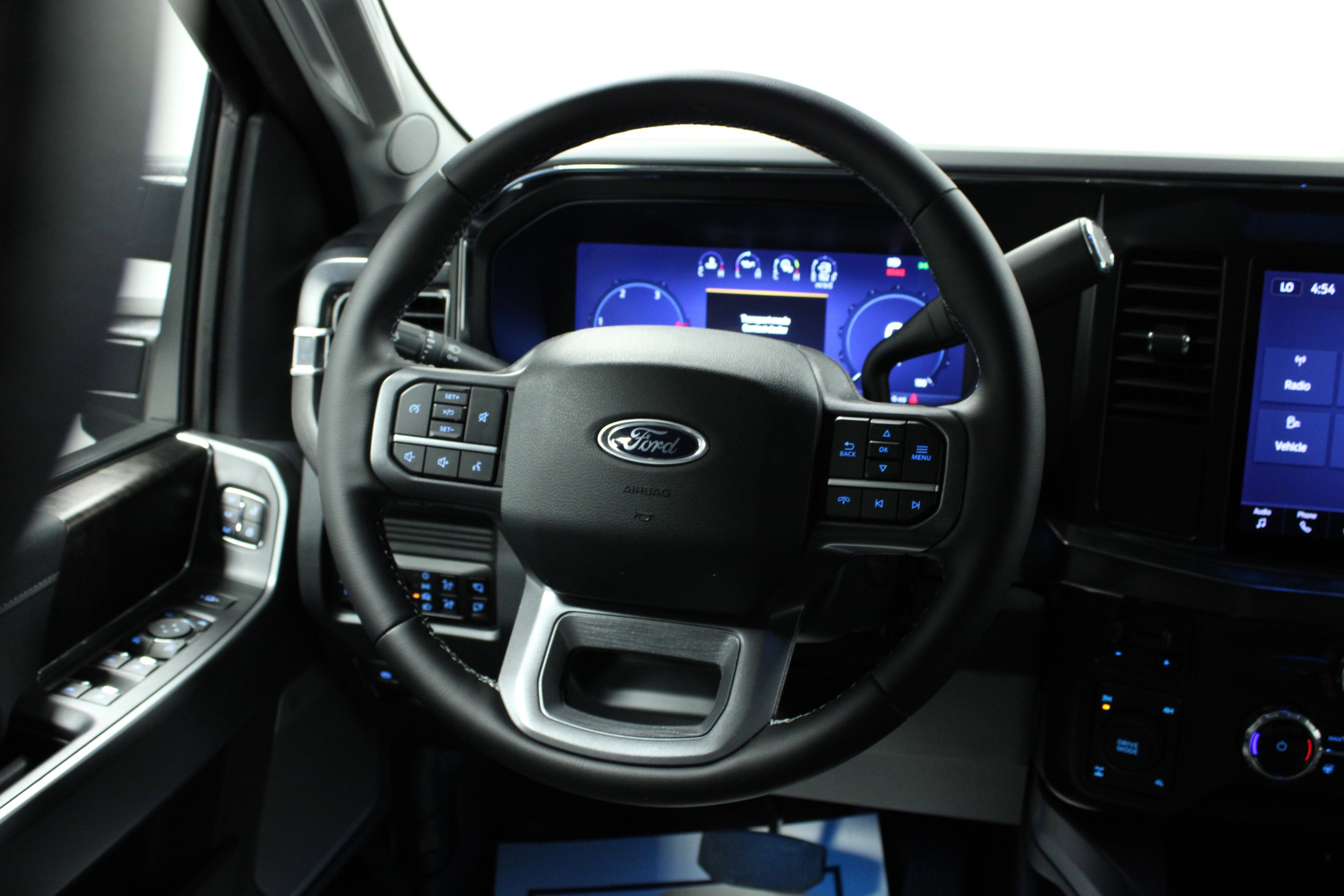 2025 Ford F-250 Lariat photo 15
