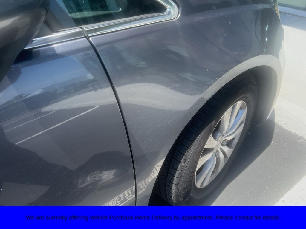 2017 Honda Odyssey EX-L photo 3