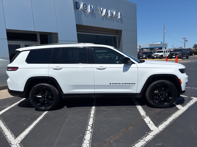 2023 Jeep Grand Cherokee Altitude photo 5