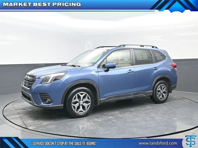 2024 Subaru Forester Premium's photo