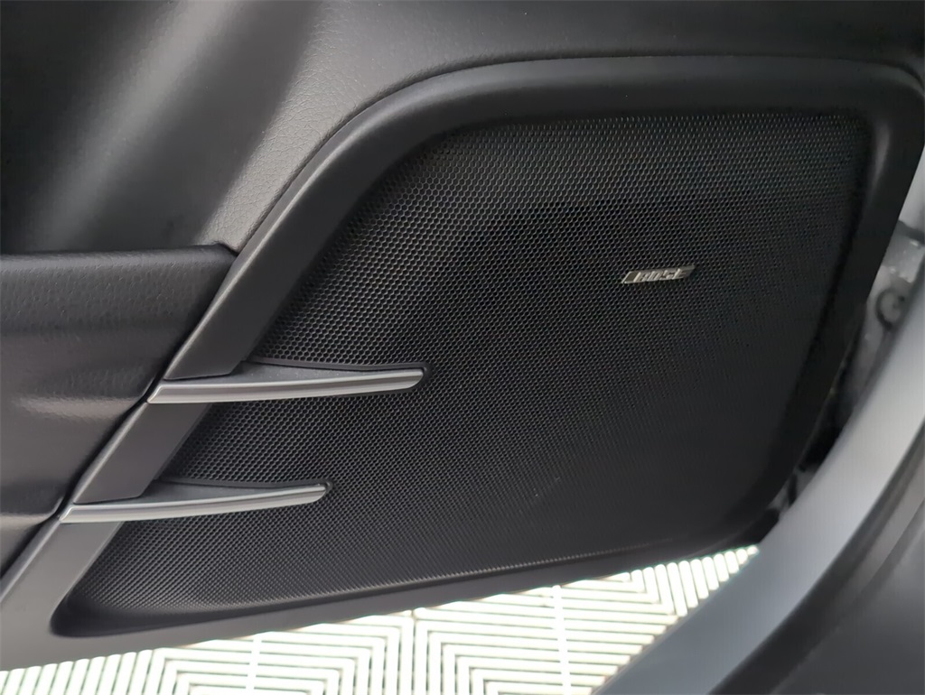 2017 Porsche Cayenne Platinum Edition photo 22
