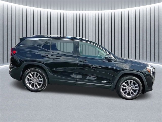 2022 Gmc Terrain SLT photo 2