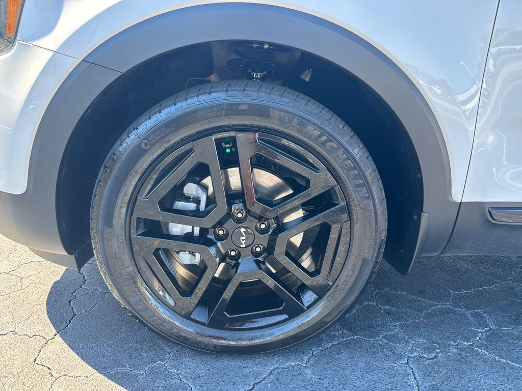2024 Kia Telluride X-Line photo 9