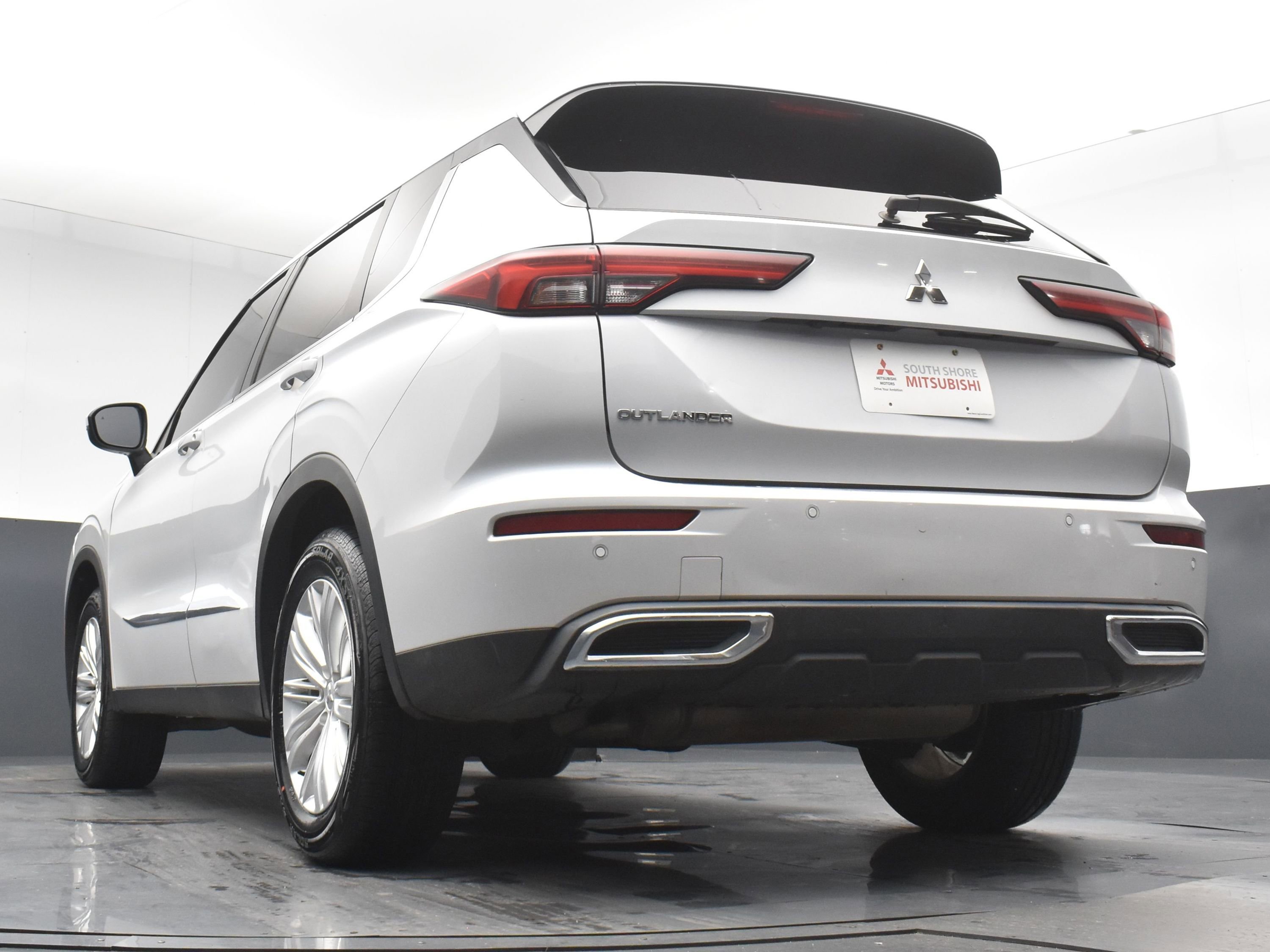 2022 Mitsubishi Outlander ES S-AWC photo 23