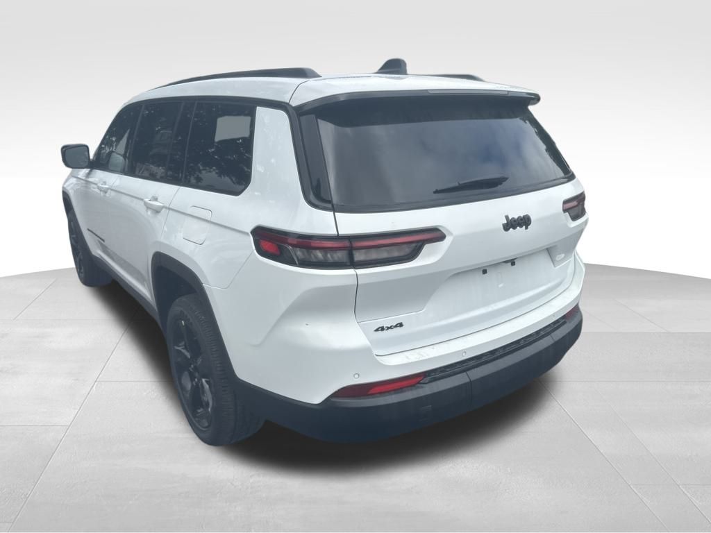 2025 Jeep Grand Cherokee Altitude X photo 12