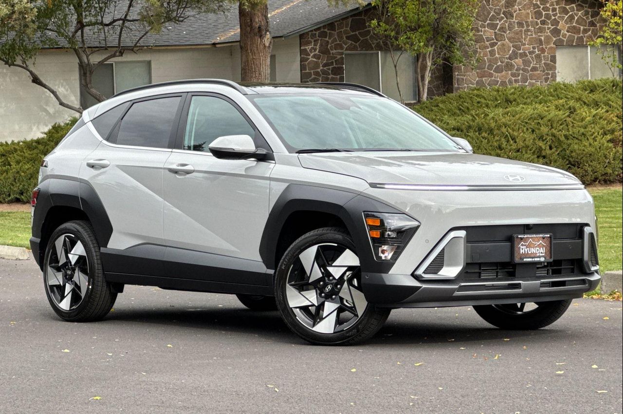 2026 Hyundai Kona Limited photo 2
