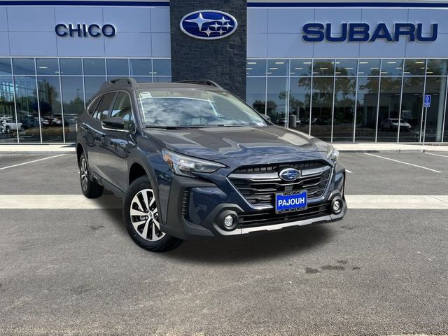 2025 Subaru Outback Premium's photo