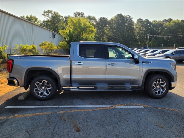 Used 2024 GMC Sierra 1500 SLT with VIN 3GTUUDED3RG157104 for sale in Little Rock