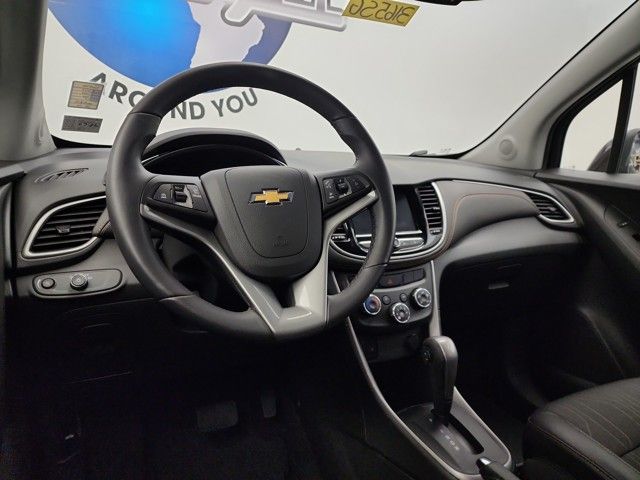 2022 Chevrolet Trax LT photo 15