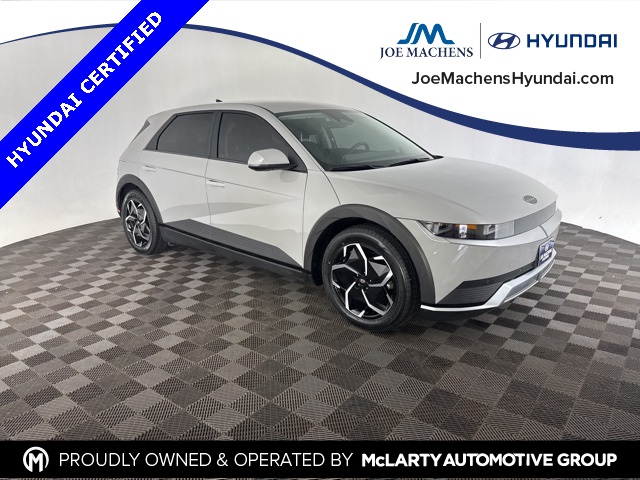 2022 Hyundai IONIQ 5 SEL's photo