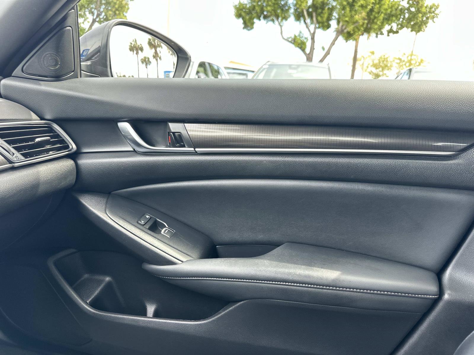 2022 Honda Accord Hybrid Sport photo 21