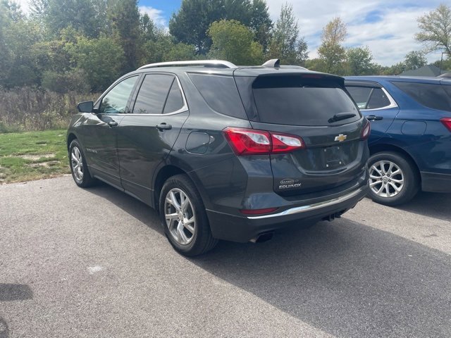 2020 Chevrolet Equinox LT photo 2