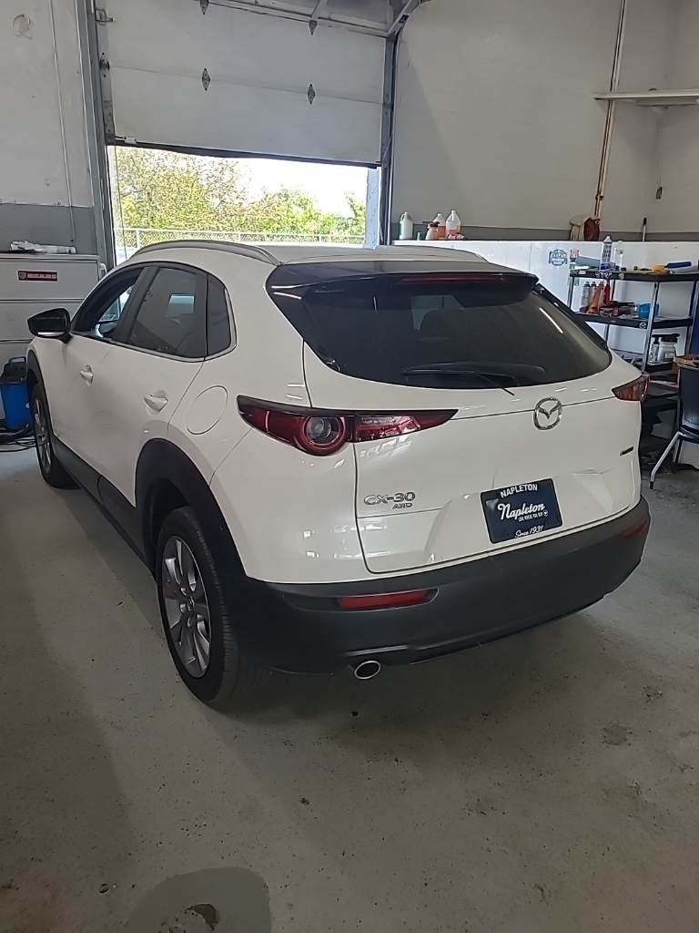 2022 Mazda CX-30 2.5 Select photo 4