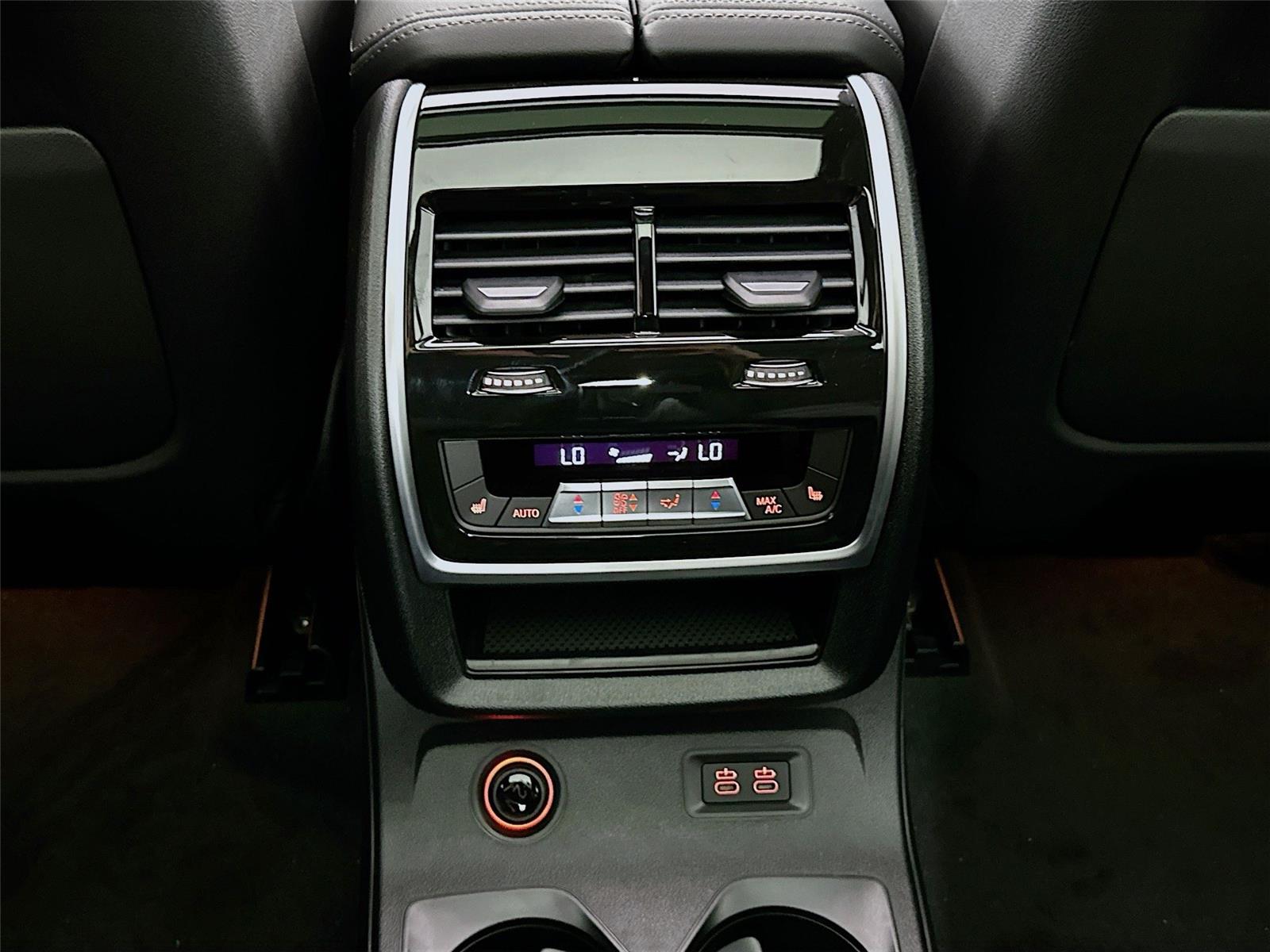 2026 Bmw X7 xDrive40i photo 24