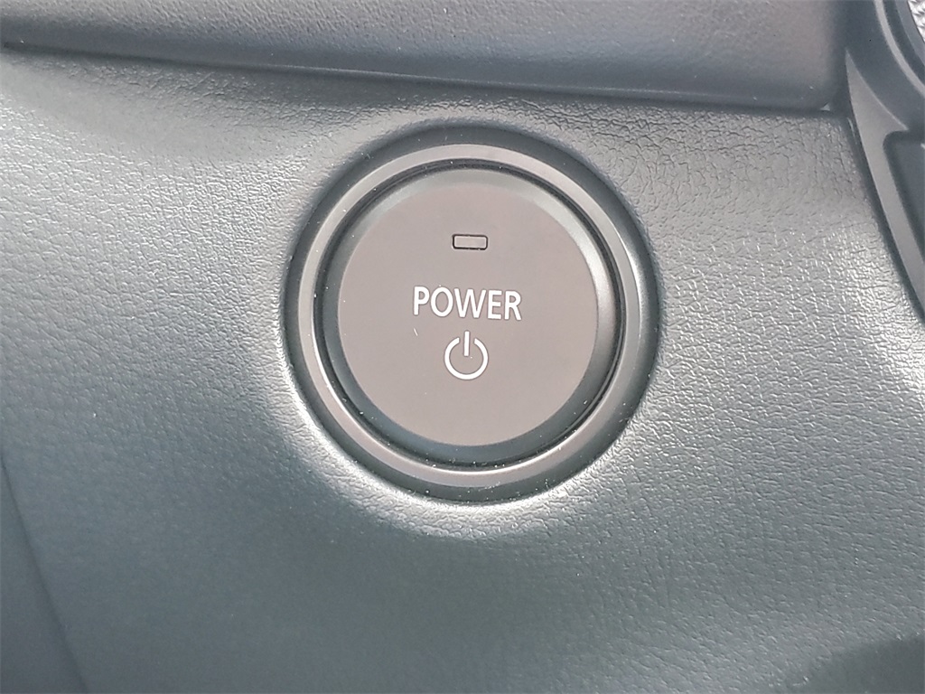 2025 Mazda CX-50 Premium photo 24