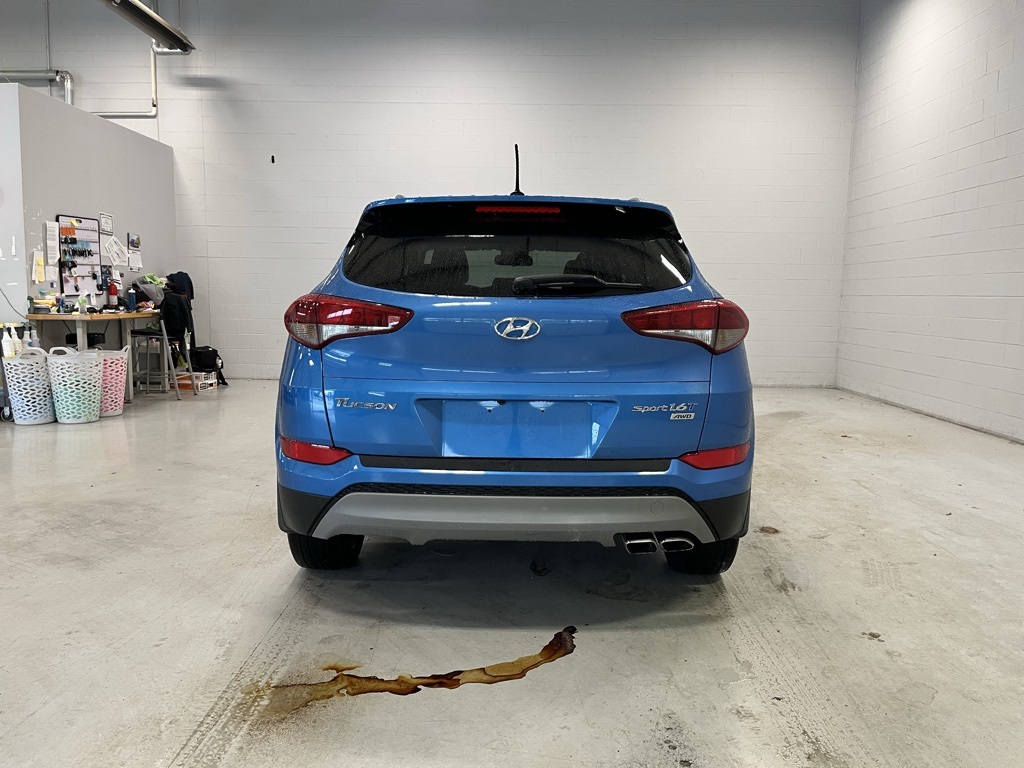 2017 Hyundai Tucson Sport photo 5