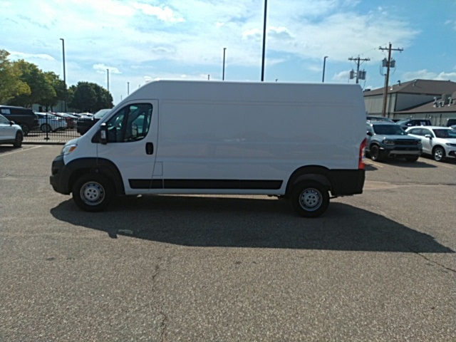 2023 Ram ProMaster 2500 photo 2