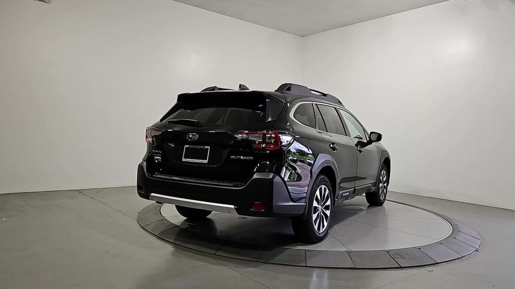 2025 Subaru Outback Limited photo 2