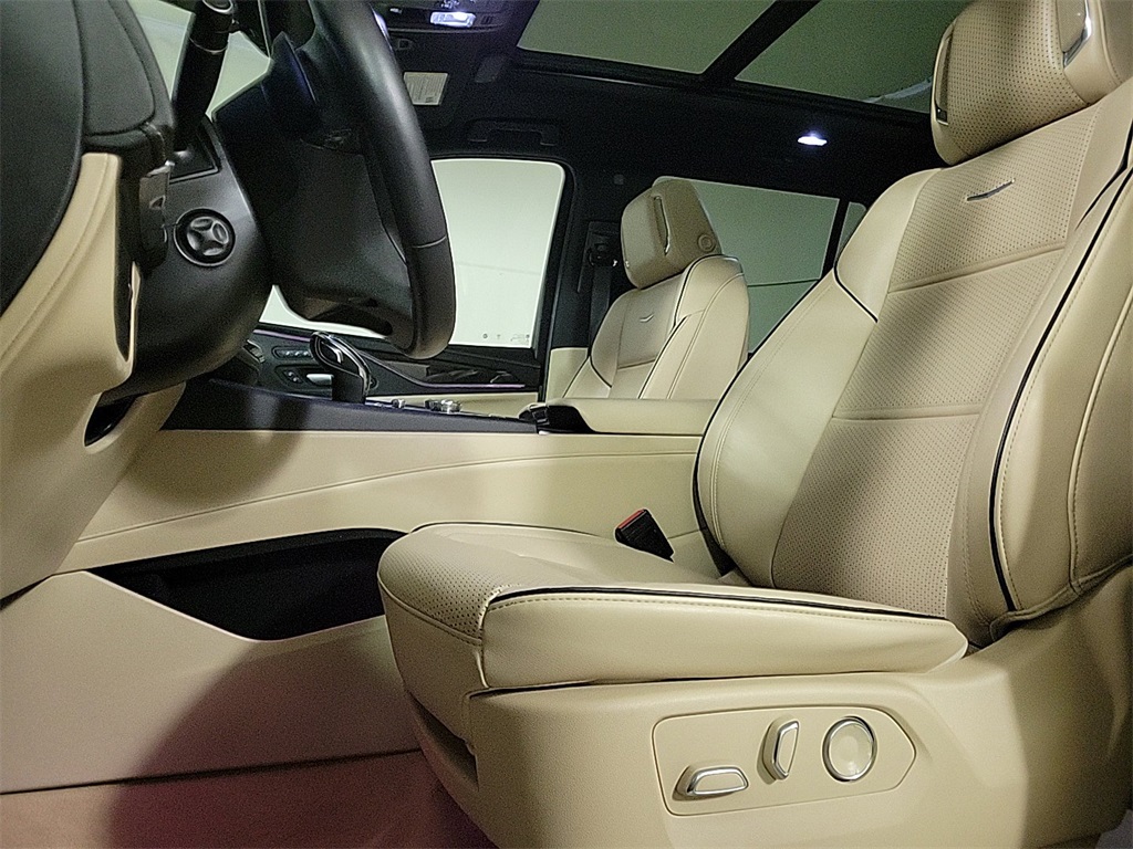 2024 CADILLAC ESCALADE - Image 12