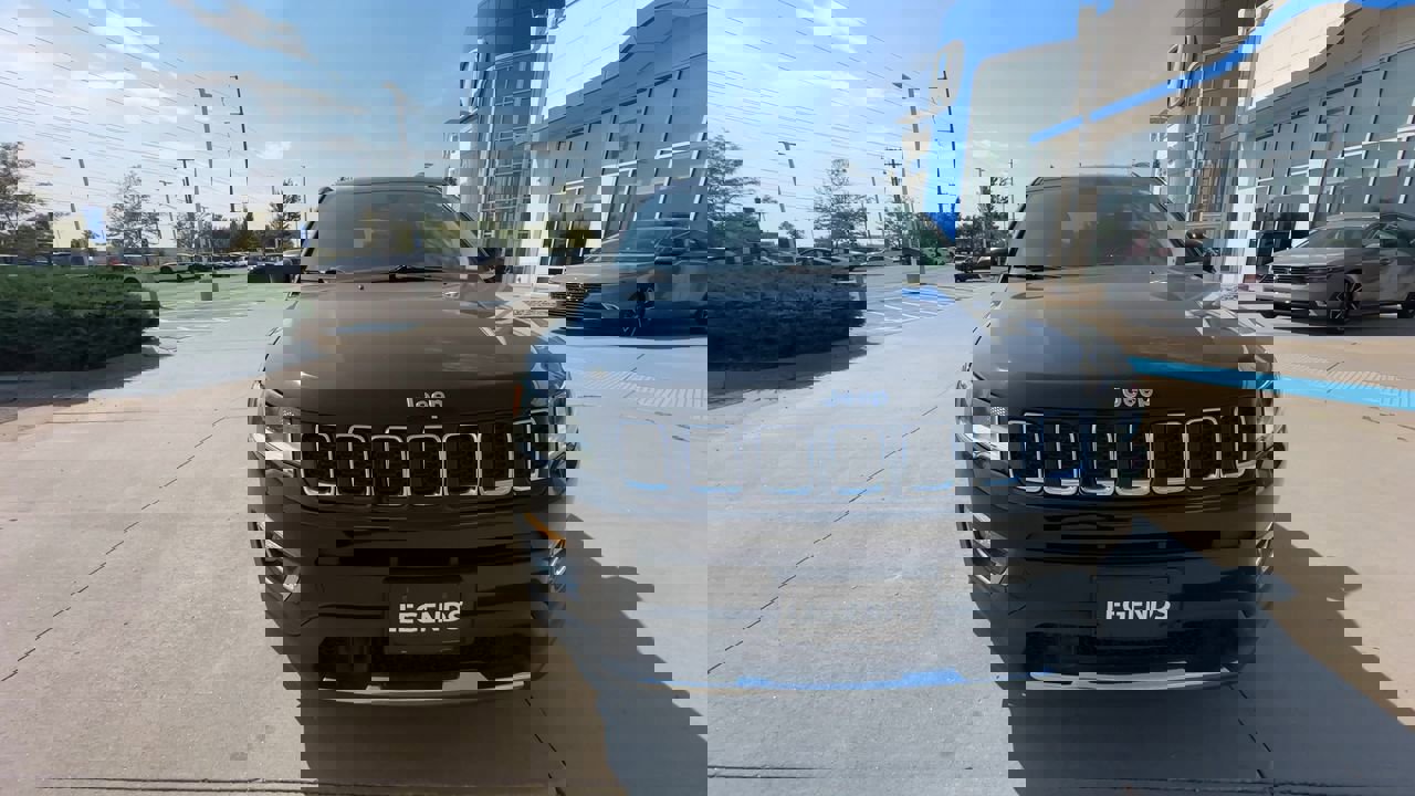 2018 Jeep Compass Limited photo 2