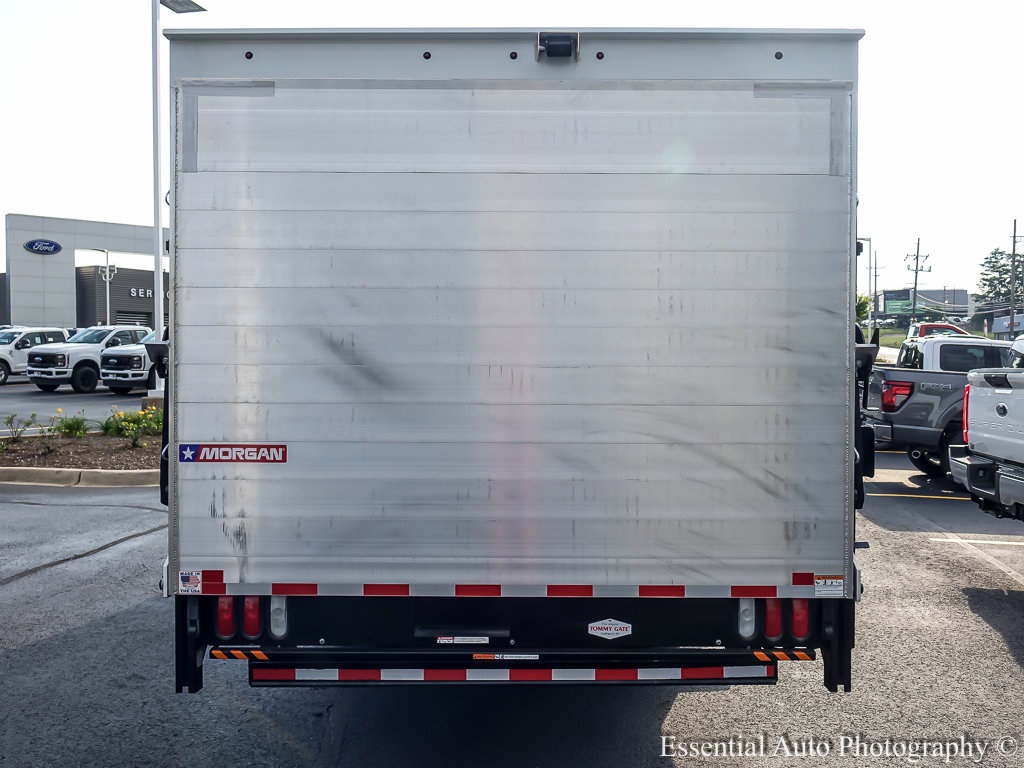 2024 Ford Transit Cutaway photo 6