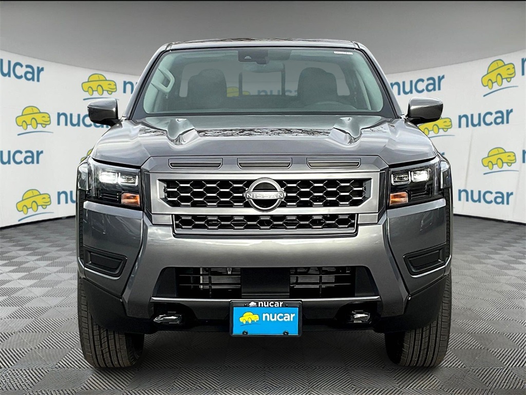 2026 Nissan Frontier Crew Cab SV photo 2