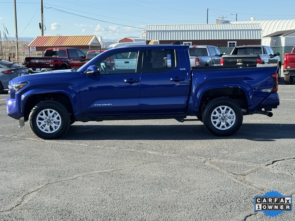 2025 Toyota Tacoma SR5 photo 4