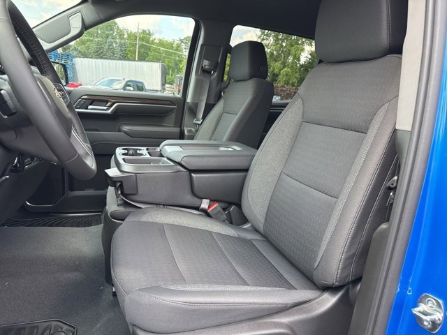 2026 Chevrolet Silverado 1500 LT photo 23