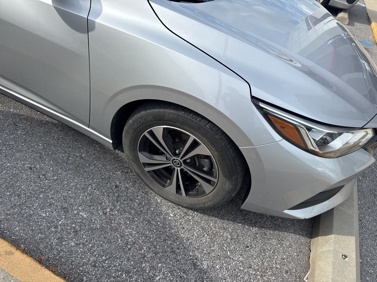 2022 Nissan Sentra SV photo 4