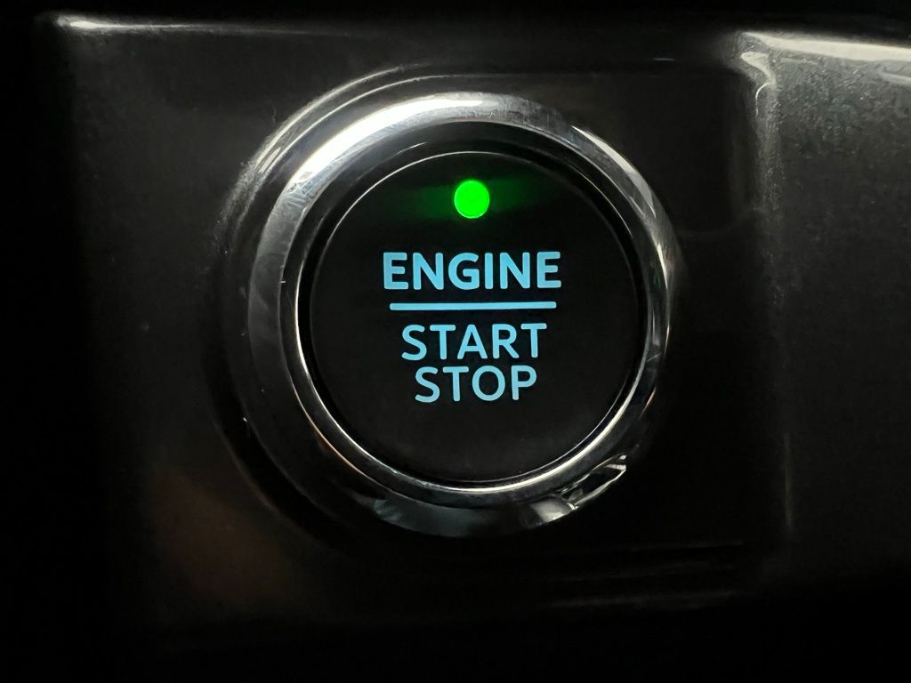 2022 Ford F-150 XLT photo 3