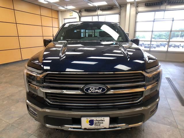 2025 Ford F-150 King Ranch photo 3