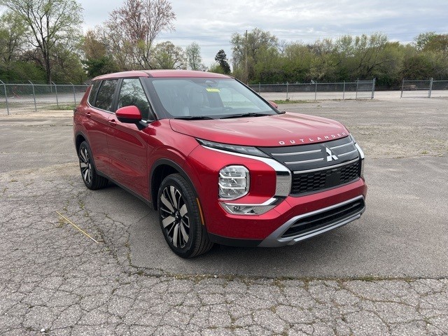 New Outlander For Sale in Louisville | LOUISVILLE MITSUBISHI