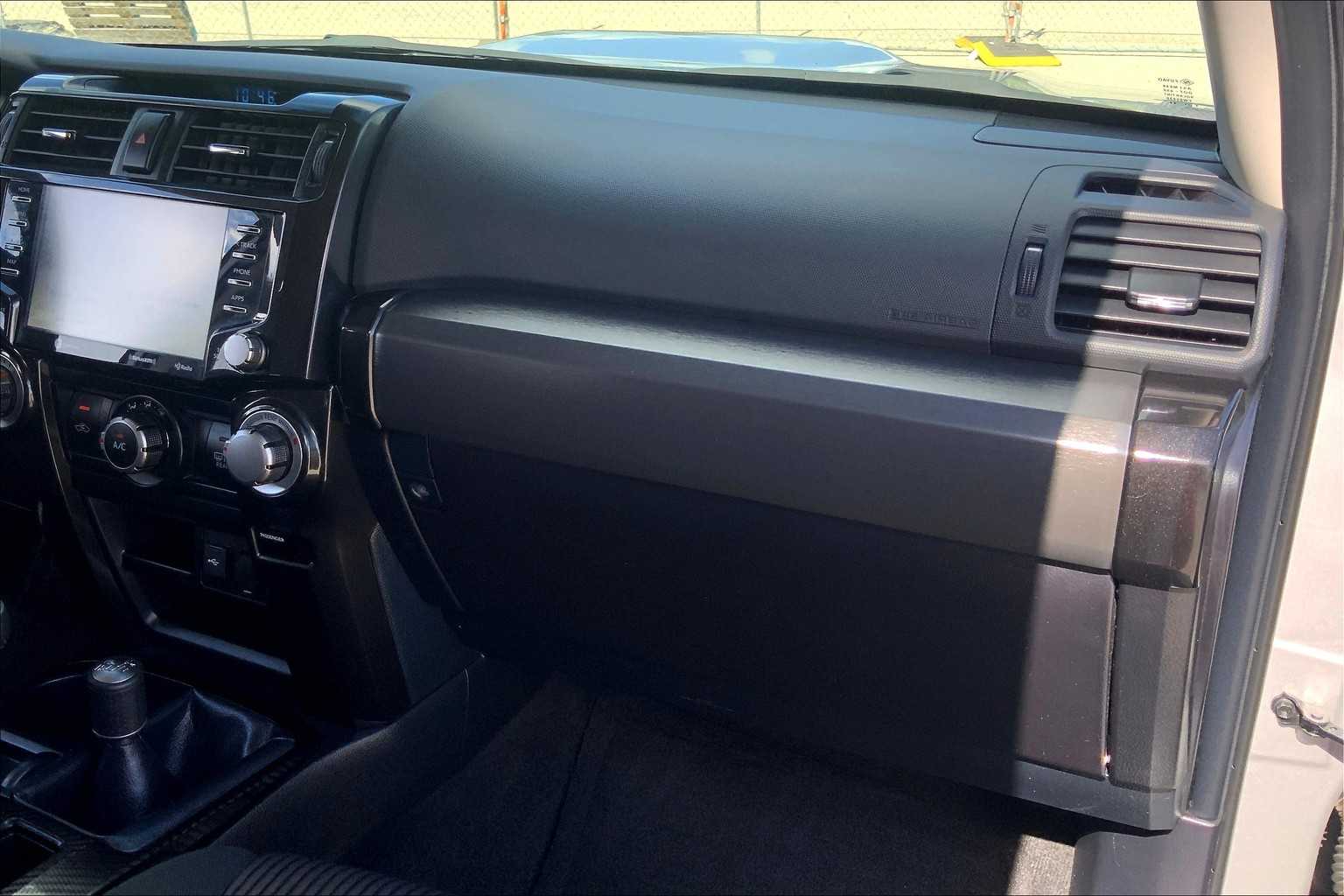 2024 Toyota 4Runner TRD photo 17