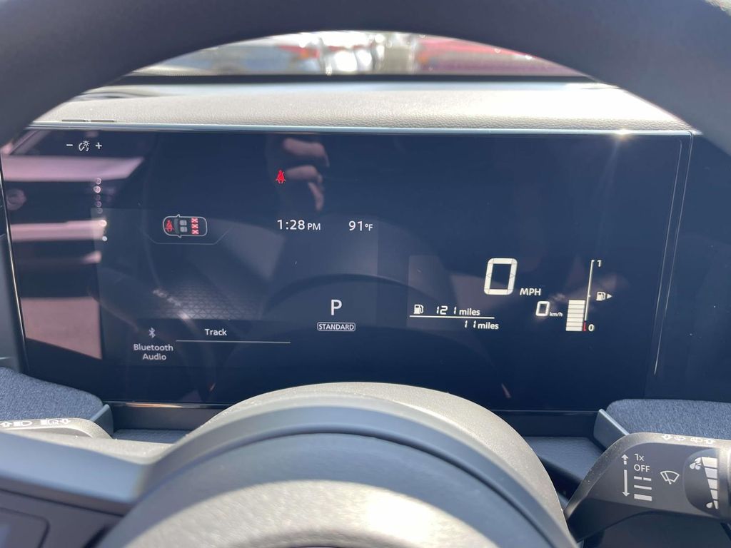 2026 Nissan Kicks SV photo 20