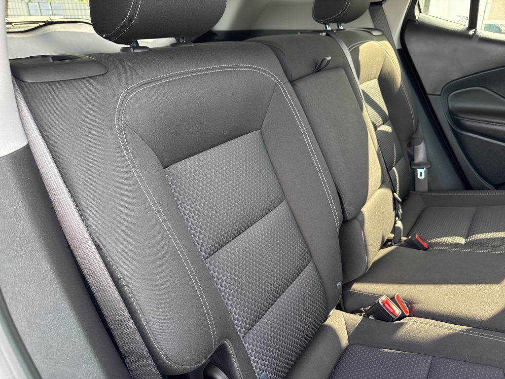 2023 Gmc Terrain SLE photo 26