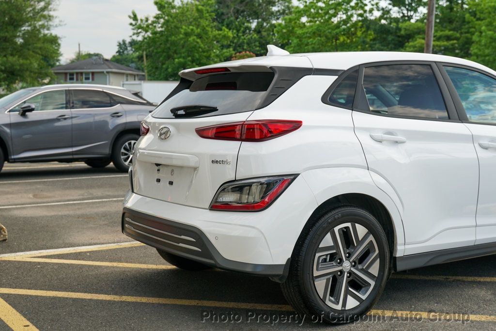 2022 Hyundai Kona Electric Limited photo 3