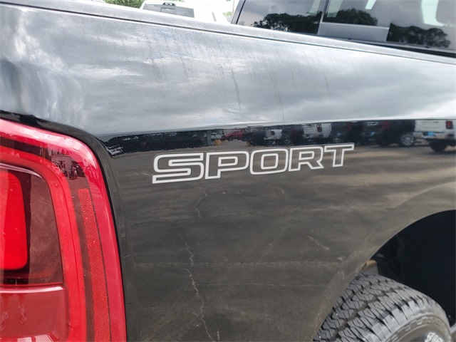 2025 Ram 3500 Laramie photo 6