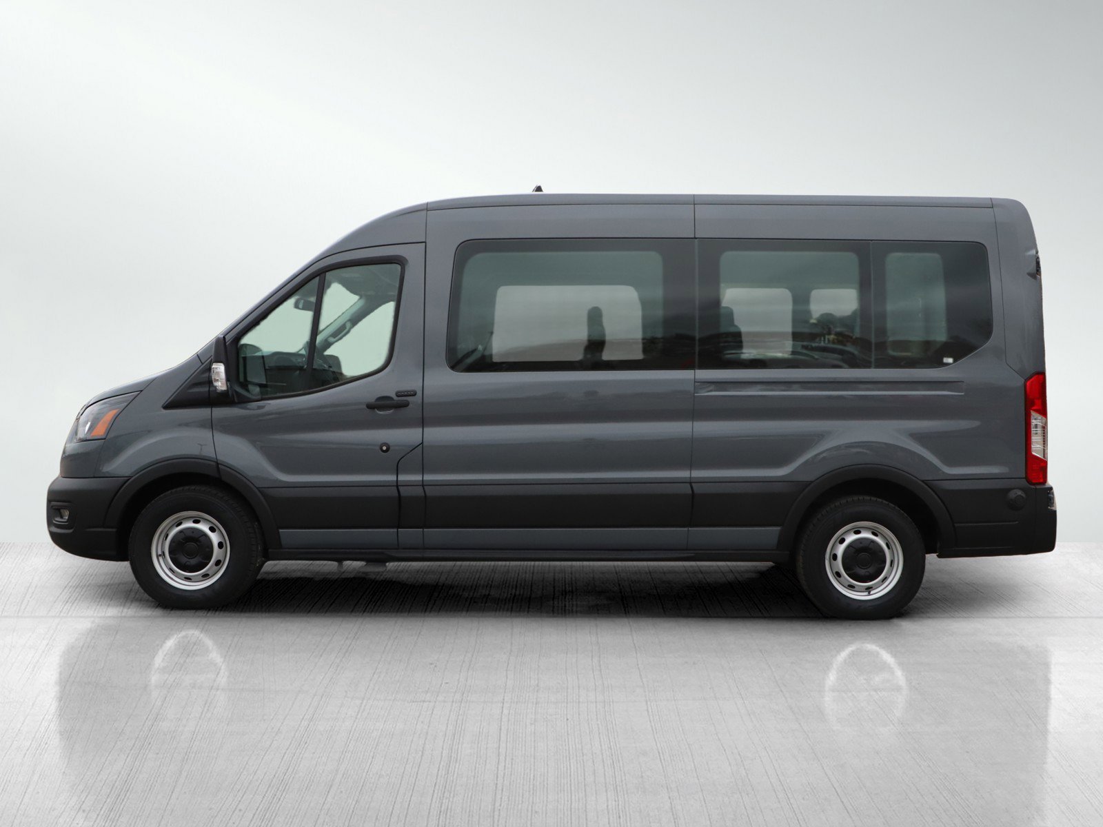 Used 2023 Ford Transit Passenger Van XL with VIN 1FBAX2C84PKC07393 for sale in Burnsville, Minnesota